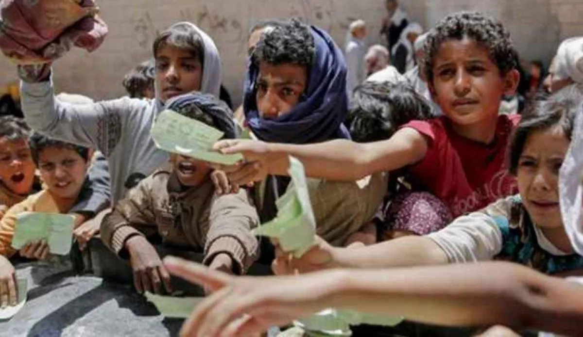 لحقت بزوجها لذات الأسباب.. وفاة نازحة يمنية جوعاً في مخيمات حجة
