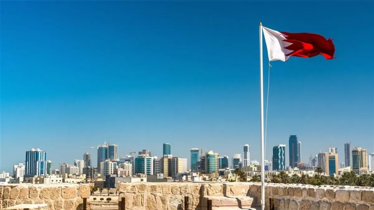 للمرة الثانية.. البحرين تُطلق صفارات الإنذار تحسبًا من هجوم إيراني