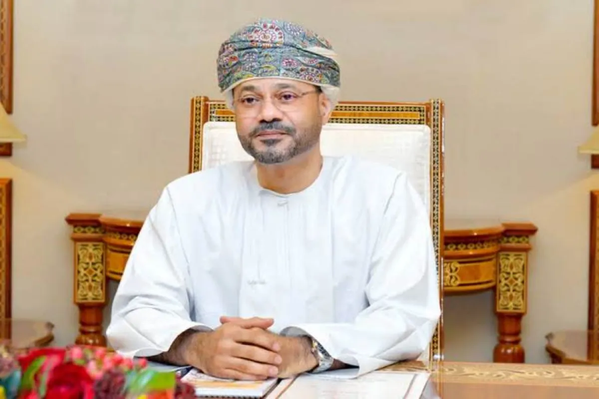 وزير خارجية عُمان: السلطنة لا تؤيد فرض رسوم في مضيق هرمز