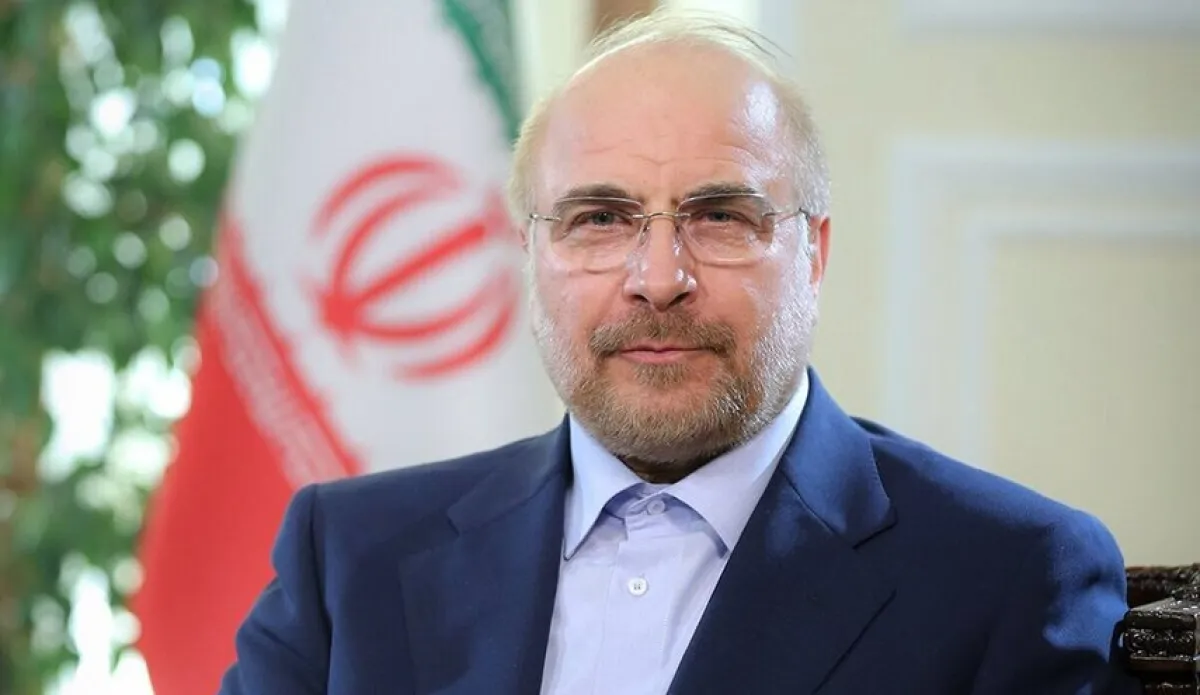 قاليباف: علاقات طهران مع بغداد «ترسخ نظامًا جديدًا»