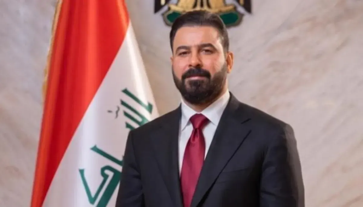 العراق يبحث مع واشنطن استثناء مطارات من قيود الرحلات الإيرانية