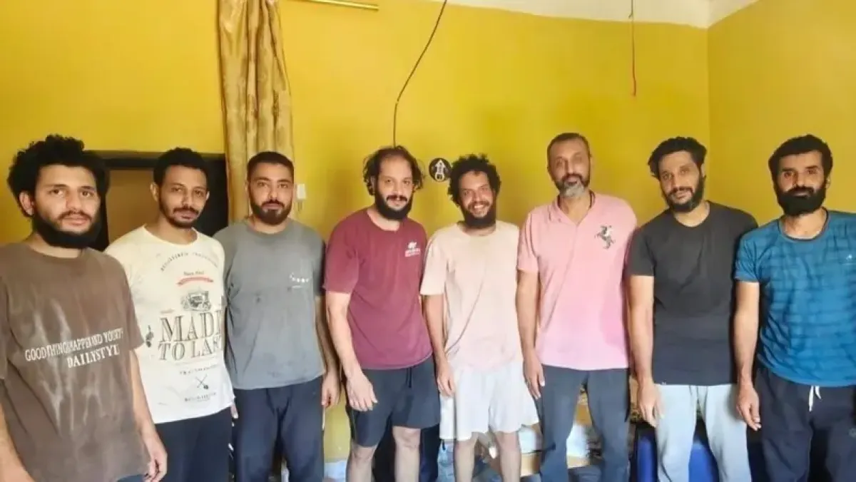 بعد 151 يوماً.. الإفراج عن بحارة مصريين خطفوا في الصومال