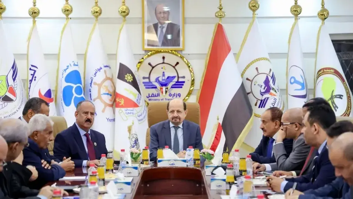 رئيس الوزراء اليمني: نتعامل مع المرحلة باعتبارها معركة متكاملة لاستعادة الدولة