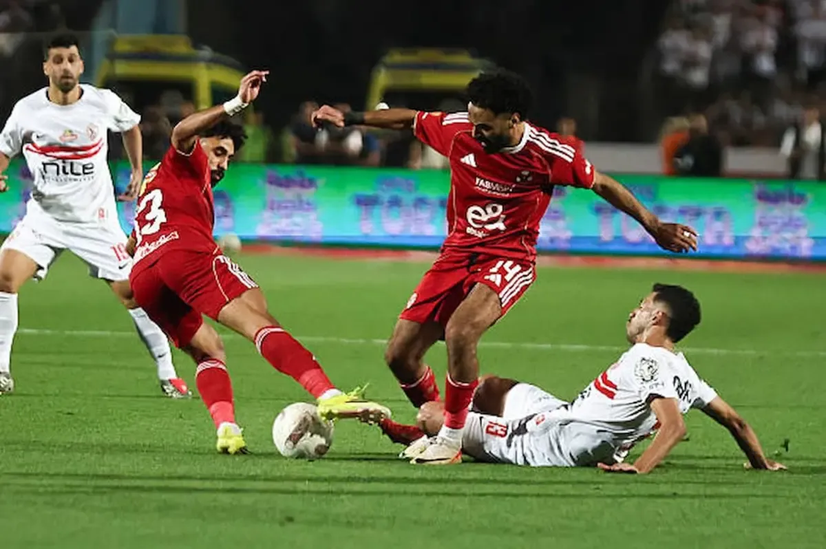 الأهلي يحسم القمة الـ 133 أمام الزمالك ويتصدر الدوري المصري
