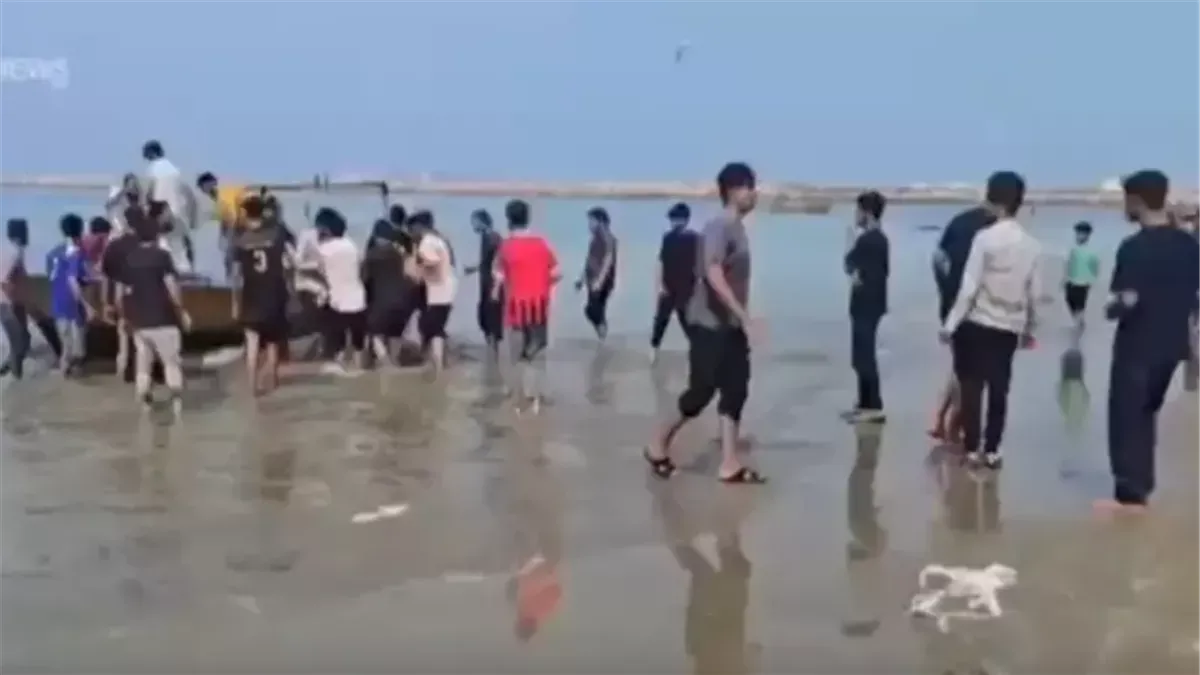 إصابة 3 صيادين قبالة سواحل إيران.. وطهران تتهم واشنطن